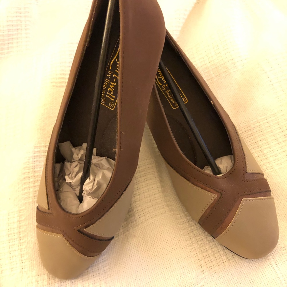 SOLD....Women shoes